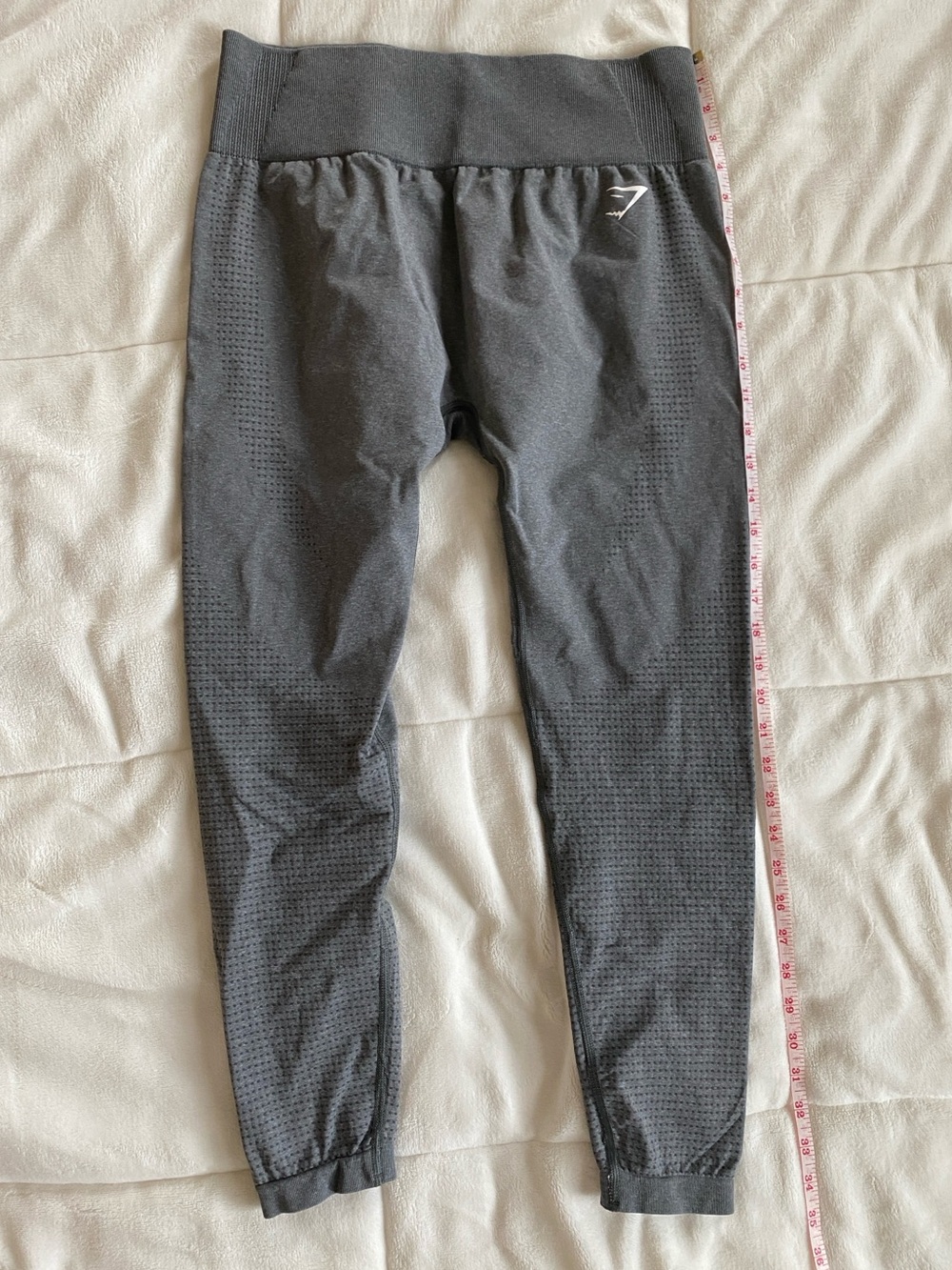 Gymshark Women’s Seamless Leggings (M/L)